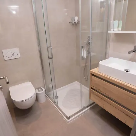 Apartment Lara Baska Voda